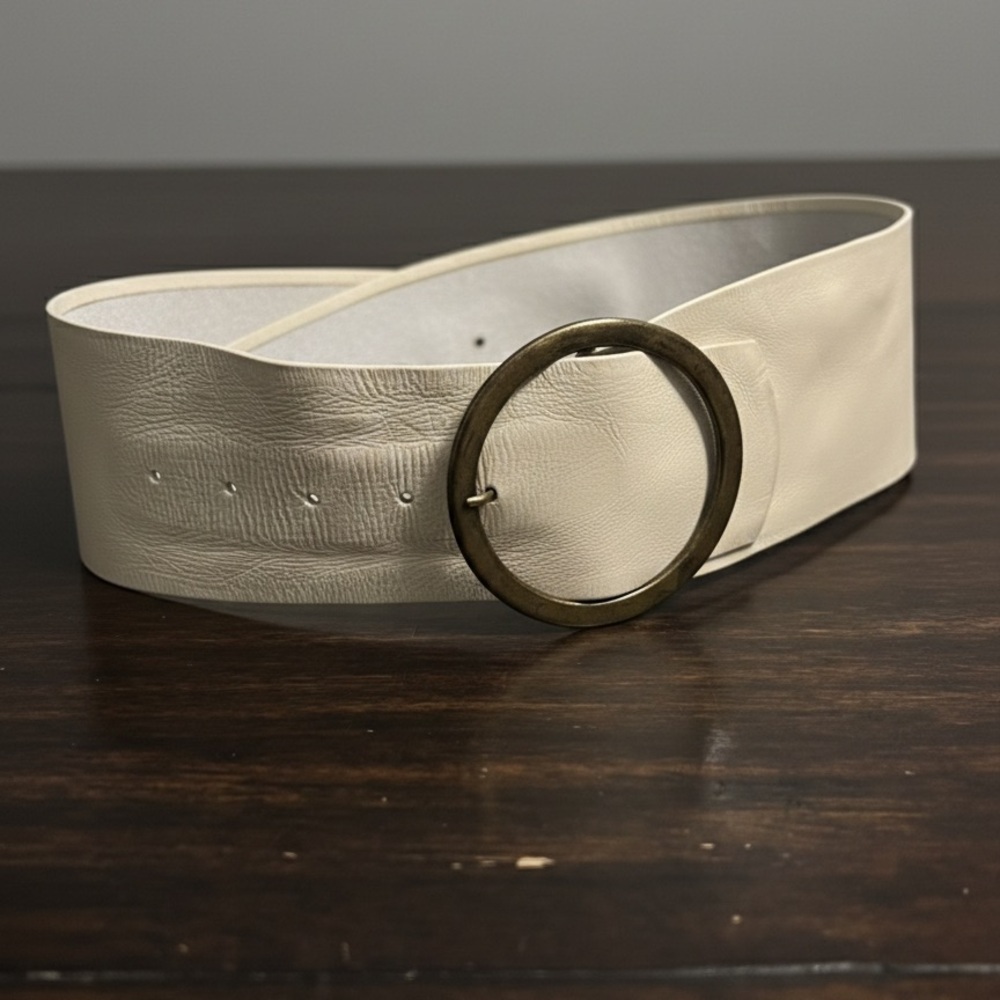 Elegant Cream Belt with Bronze Buckle